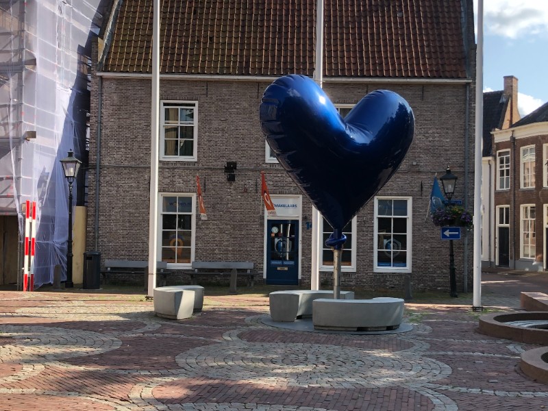 Cœur bleu, symbole affectueux de Zwolle et de son hospitalité